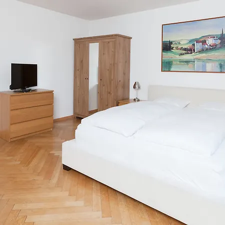 Swiss Star - Self Check-in Apartment
