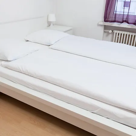 Swiss Star - Self Check-in Apartment *