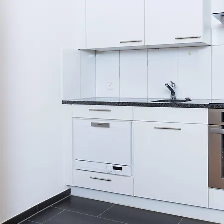 Swiss Star - Self Check-in Apartment *