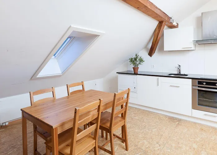 Swiss Star - Self Check-in Apartman